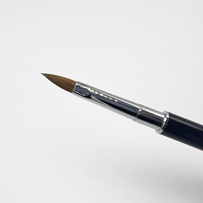 The Blooom Acrylic Brush Size 8