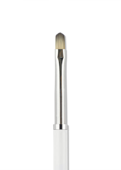 The GelBottle Round 01 Flat Brush 9 mm